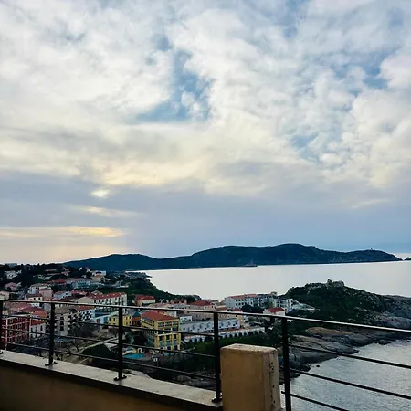 Citadelle, Vue Calvi (Corsica)