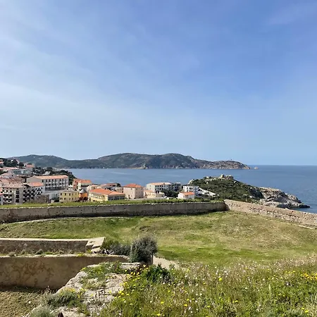 Citadelle, Vue Calvi (Corsica)